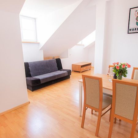 Podwale Str Large Flat In The Heart Of Old Town Apartment Варшава Екстериор снимка
